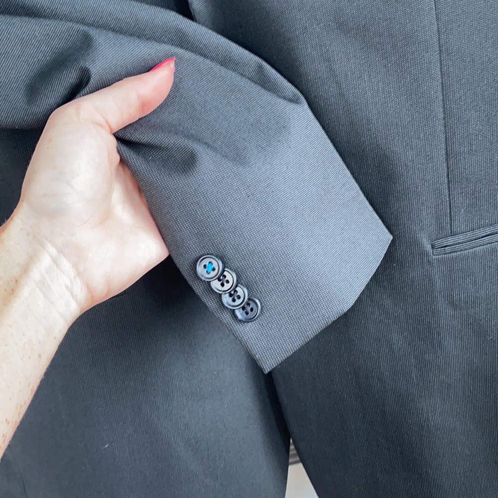 Marc ecko suit - Picture 3 of 7